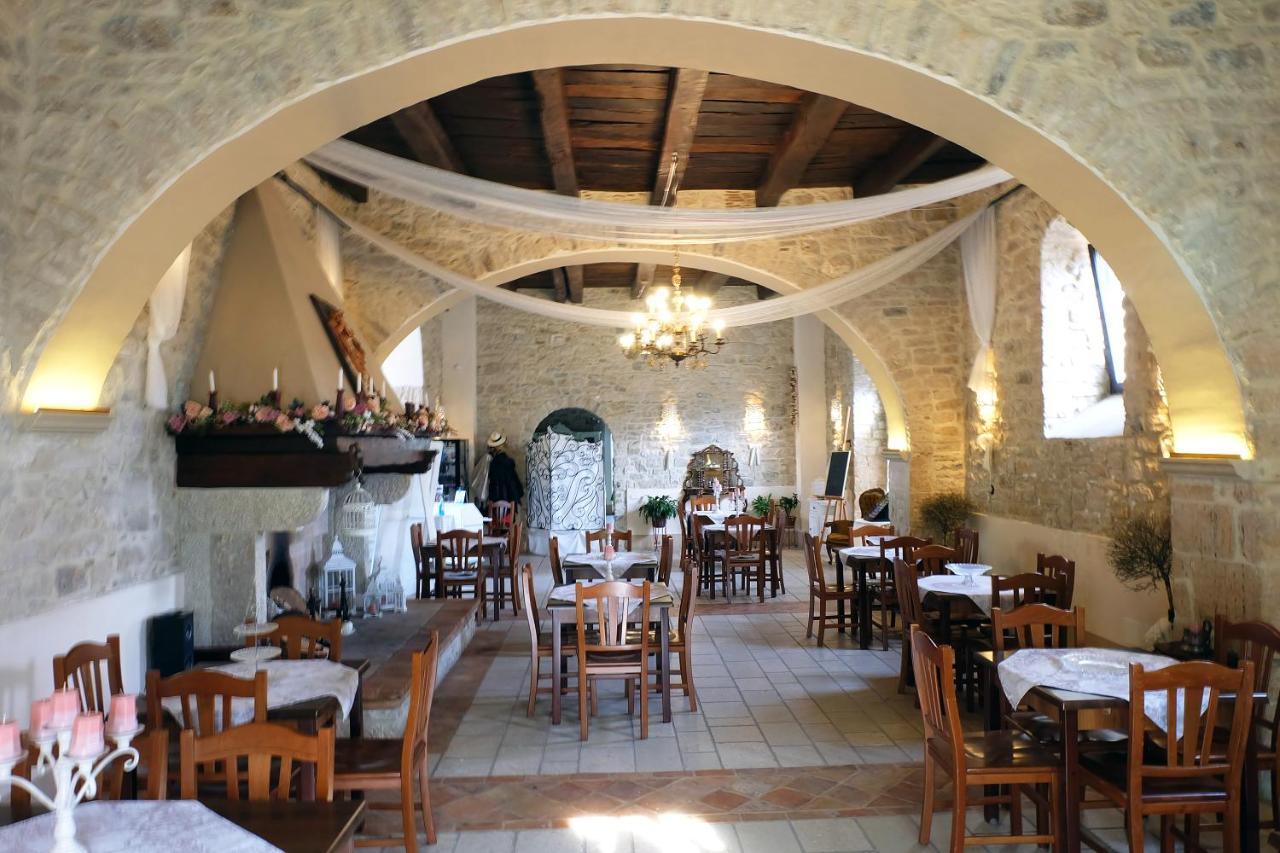 Sepino Antica Taverna Del Principe מראה חיצוני תמונה